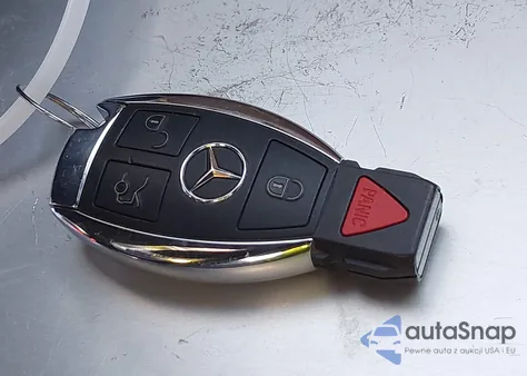 2012 Mercedes-Benz C 250 from USA, damaged, VIN WDDGF4HB3CA658779